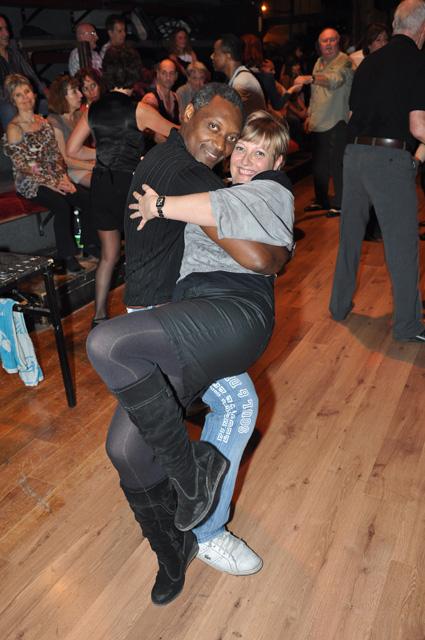 min 2012 11 11 station danse 084